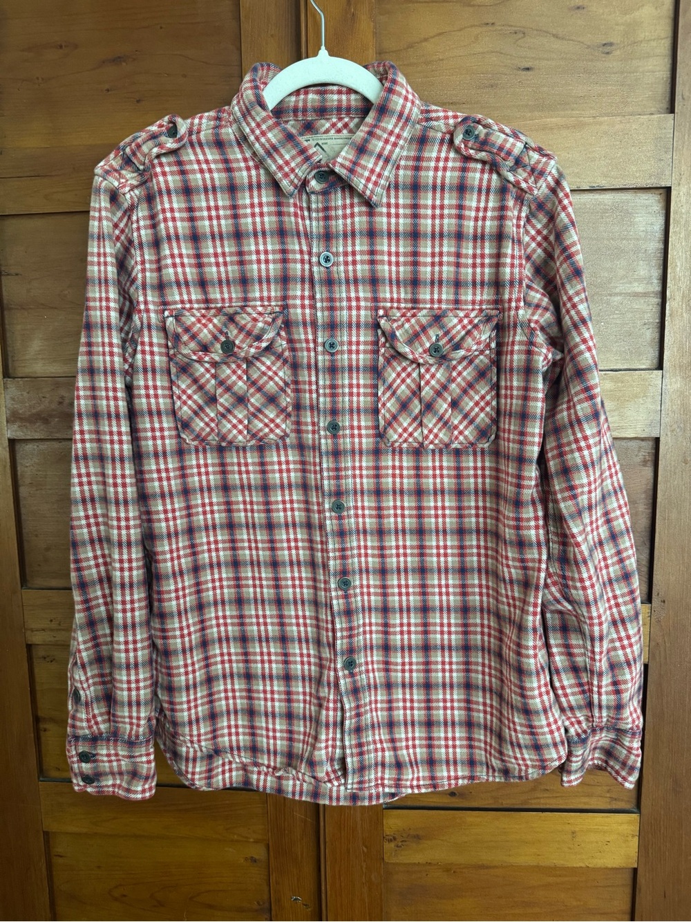 True Religion Men's Plaid Flannel Button Down Shirt Red Cream Large